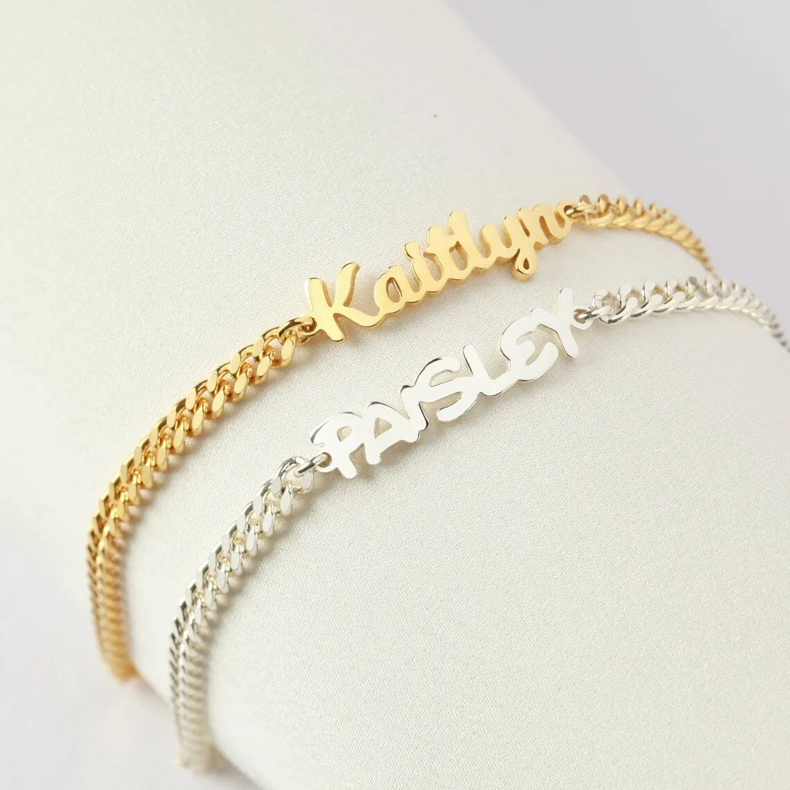 18k gold Name Bracelet , Gold Name Bracelet , Curb chain bracelet , Personalized Jewelry